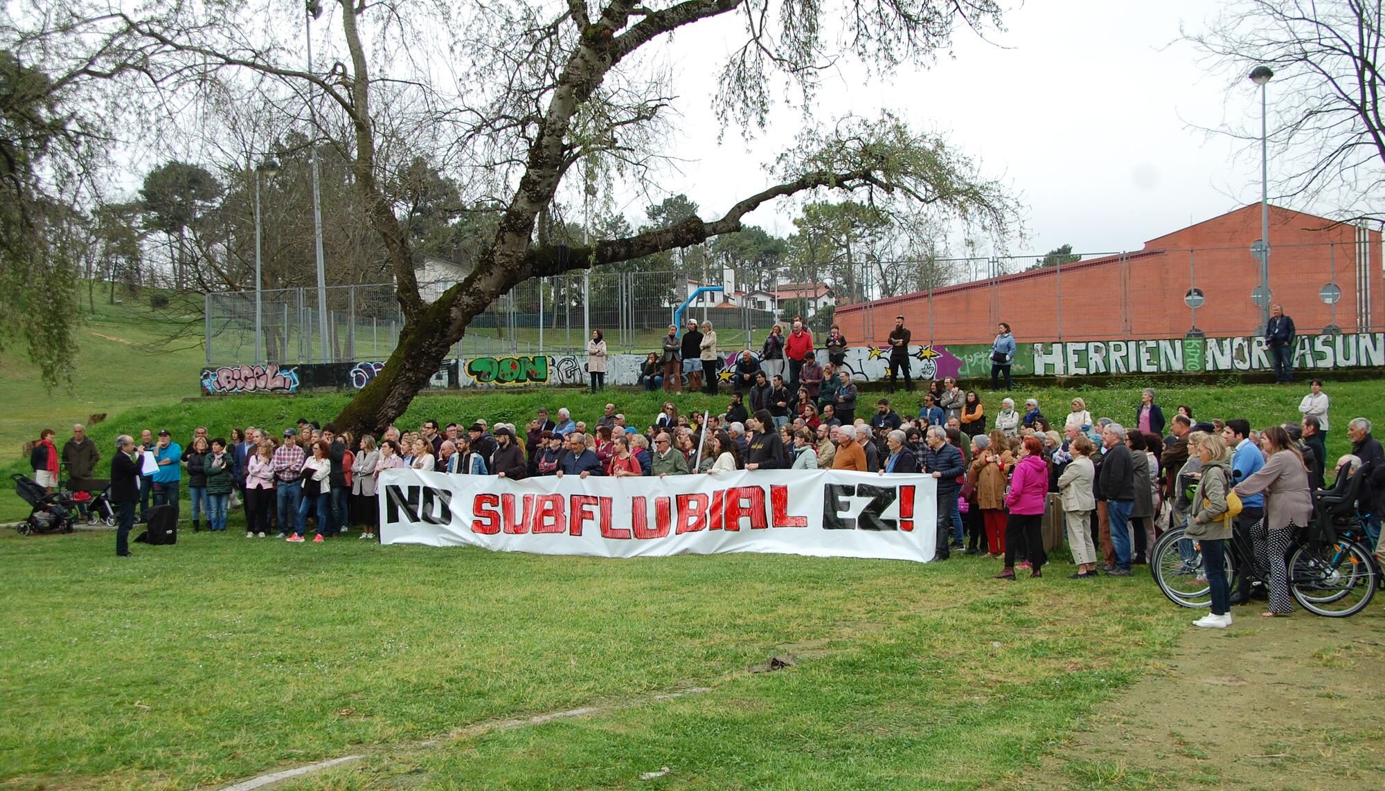 Subflubiala Ez Artaza